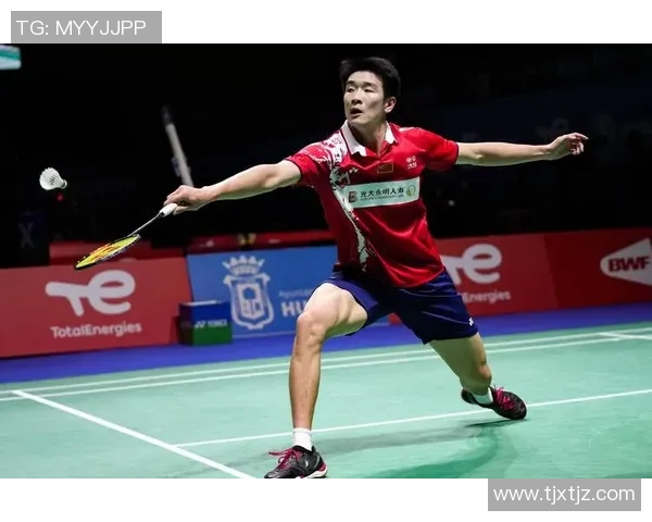 杭州羽毛球队在冠军赛中以70分稳居积分榜首位展现强大实力 杭州羽毛球队在冠军赛中以70分稳居积分榜首位展现强大实力