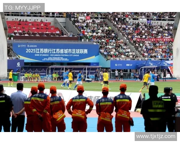 南京足球队的崛起与发展探秘展现城市力量与激情 南京足球队的崛起与发展探秘展现城市力量与激情