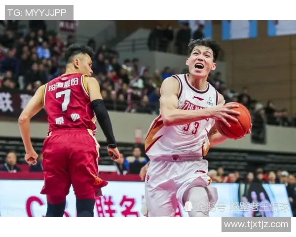 成都网球队耐力训练引发热议球迷与专家观点碰撞激烈 成都网球队耐力训练引发热议球迷与专家观点碰撞激烈